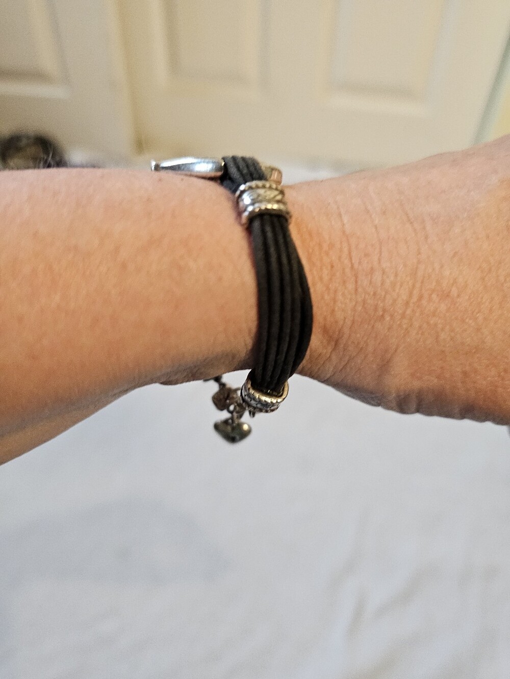Brighton Heritage Heart Bracelet Retired Black Cord Silver Plated Adjustable - Picture 5 of 9